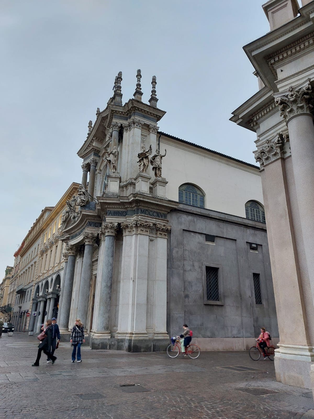 Conciergerie Milan 1