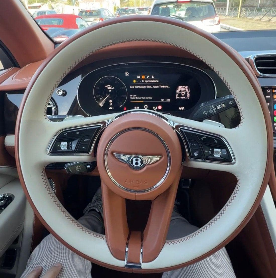 Bentley Bentayga: 5