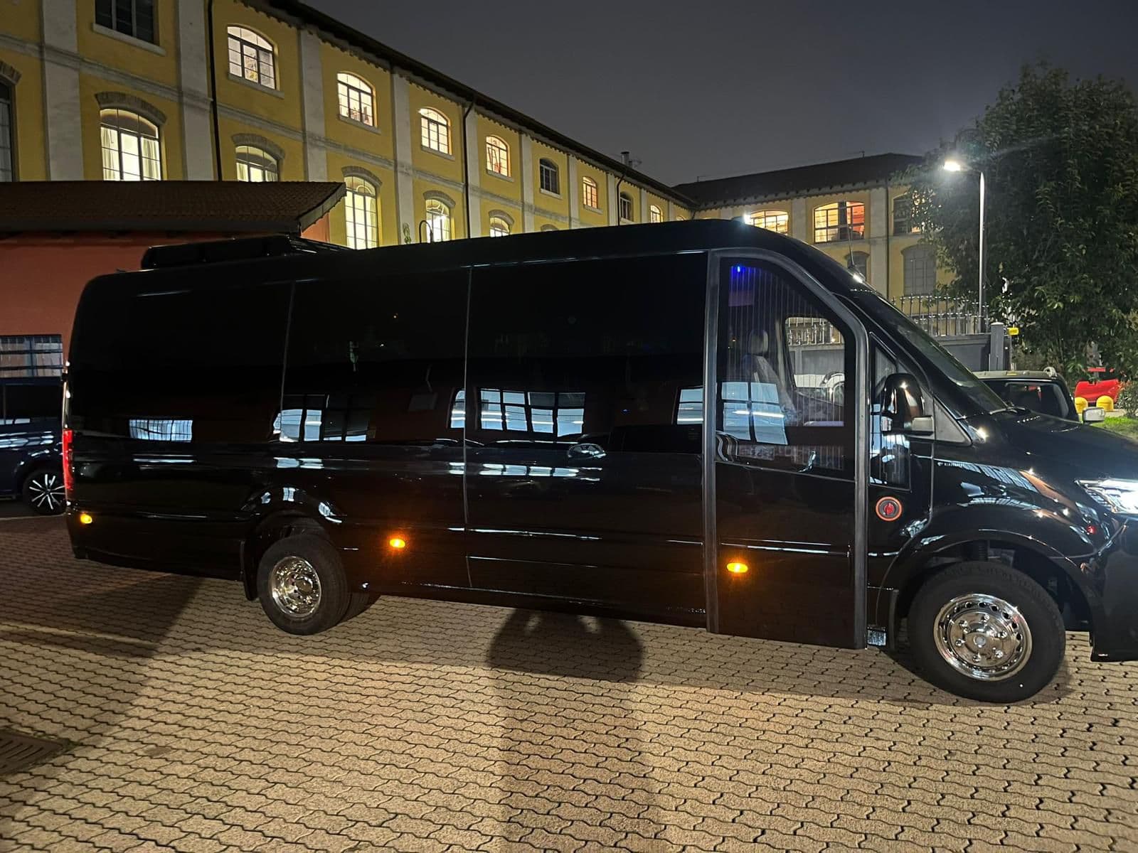 FFGR Italia fleet at night