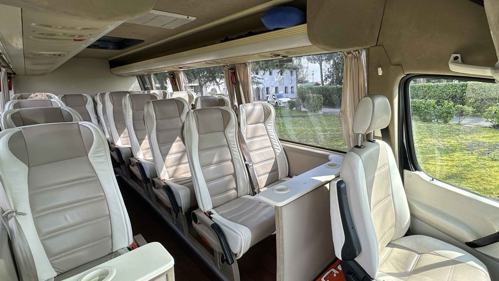 Mercedes Sprinter: 4
