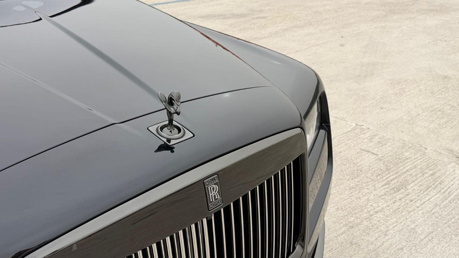 Rolls-Royce Cullinan: 6