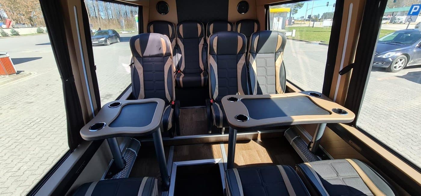 Mercedes-Benz Sprinter VIP Lounge
